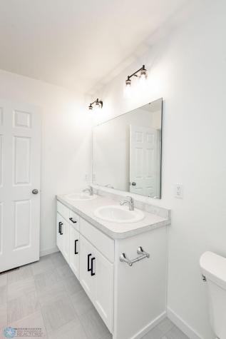 6357 Saint Ann Avenue Horace ND 58047