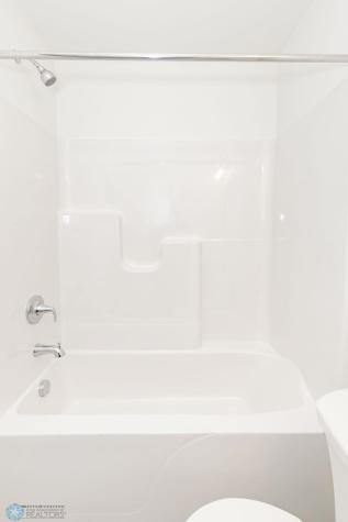 6357 Saint Ann Avenue Horace ND 58047
