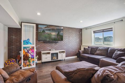 1120 152nd Avenue NW Andover MN 55304