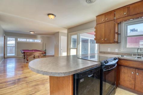 1707 6th Street S Moorhead MN 56560