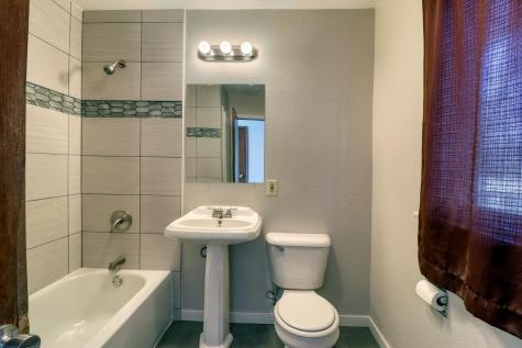 1707 6th Street S Moorhead MN 56560