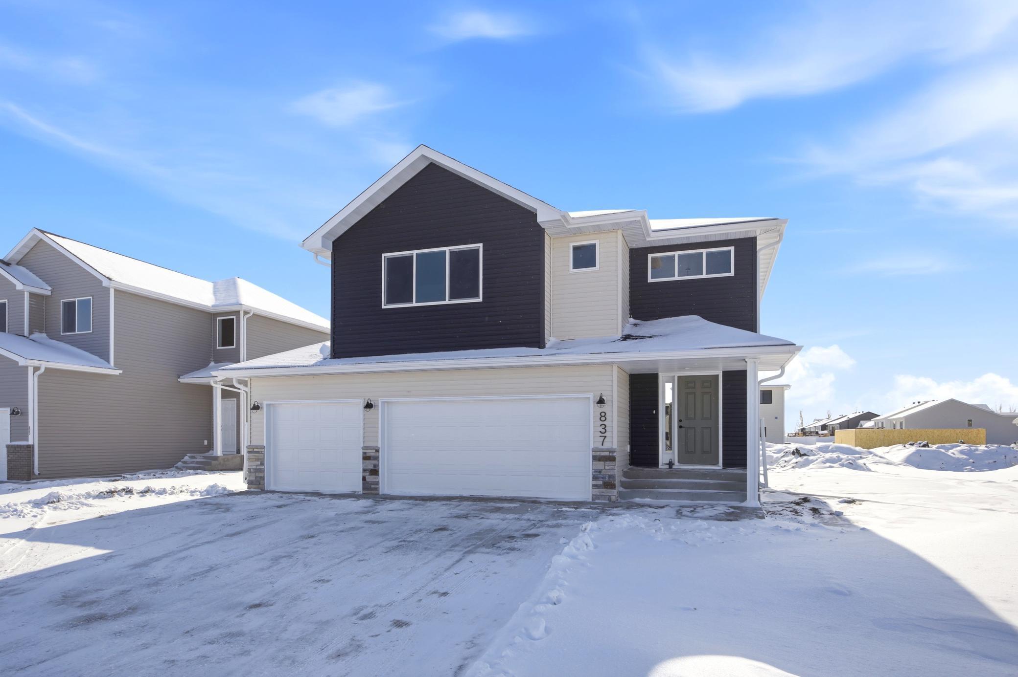 837 60th Avenue W West Fargo ND 58078