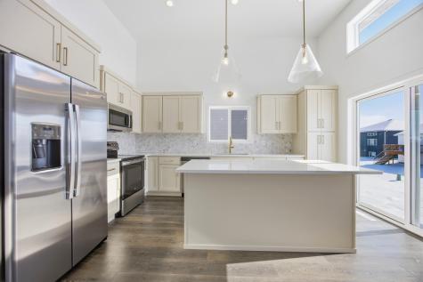 837 60th Avenue W West Fargo ND 58078