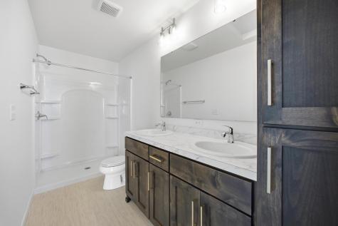 837 60th Avenue W West Fargo ND 58078