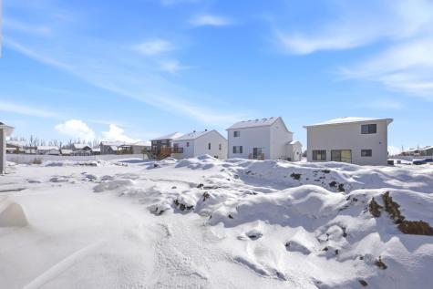 837 60th Avenue W West Fargo ND 58078