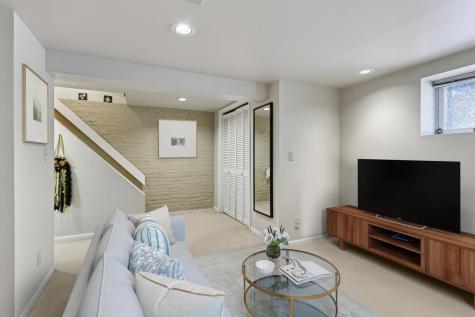 108 E 25th Street Minneapolis MN 55404