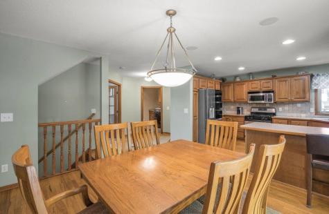 9918 Kiwi Avenue N Brooklyn Park MN 55443