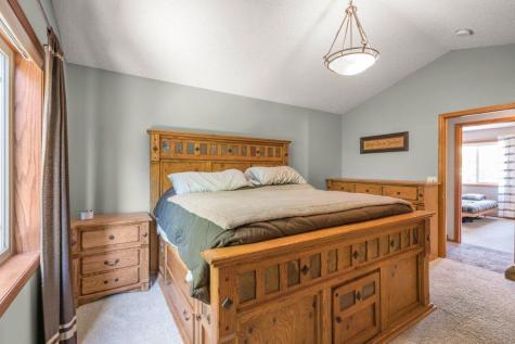 9918 Kiwi Avenue N Brooklyn Park MN 55443