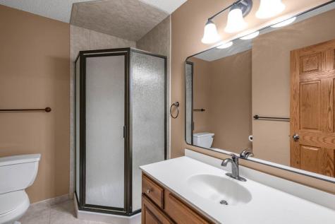9918 Kiwi Avenue N Brooklyn Park MN 55443