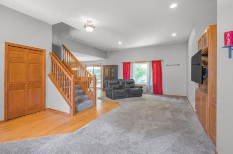 9918 Kiwi Avenue N Brooklyn Park MN 55443