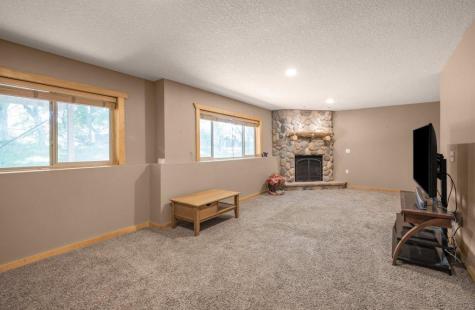 9918 Kiwi Avenue N Brooklyn Park MN 55443