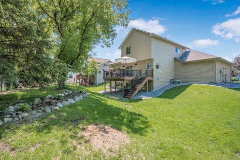 9918 Kiwi Avenue N Brooklyn Park MN 55443