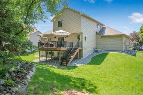 9918 Kiwi Avenue N Brooklyn Park MN 55443