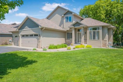 9918 Kiwi Avenue N Brooklyn Park MN 55443