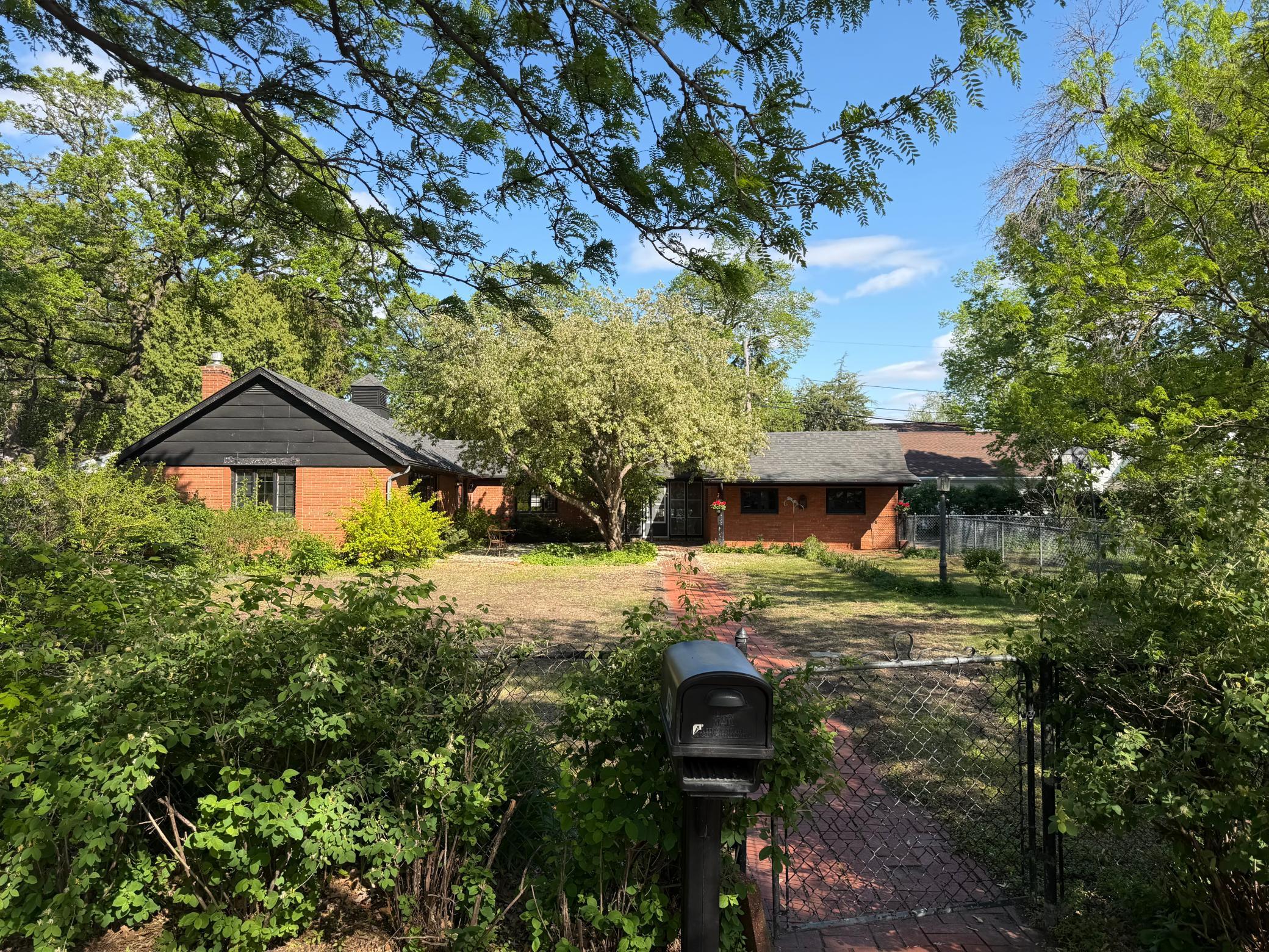 4230 Ewing Avenue N Robbinsdale MN 55422