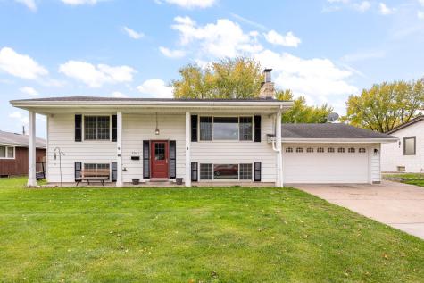 3301 Thurber Road Brooklyn Center MN 55429
