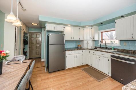 1912 E 3rd Street Superior WI 54880