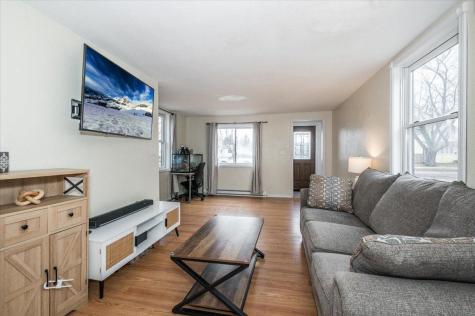 1912 E 3rd Street Superior WI 54880