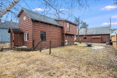 1912 E 3rd Street Superior WI 54880