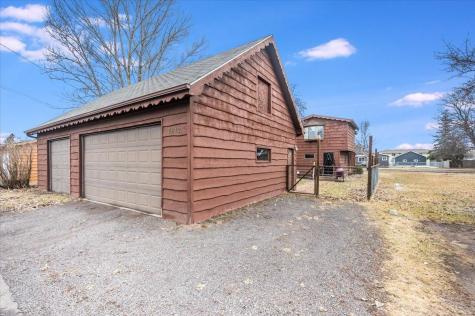 1912 E 3rd Street Superior WI 54880
