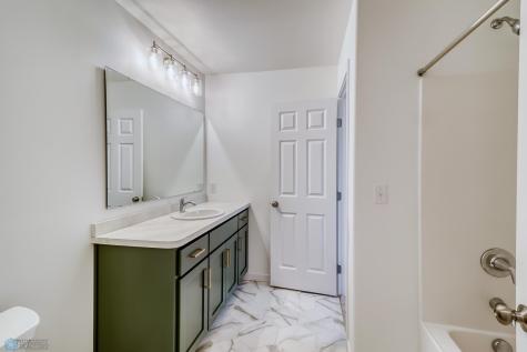 7338 28 Street S Fargo ND 58104