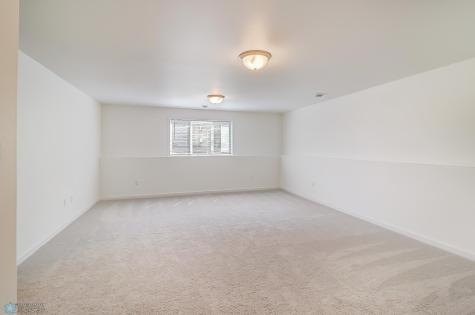 7338 28 Street S Fargo ND 58104