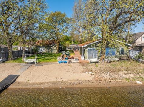 1245 W Lake Drive Detroit Lakes MN 56501