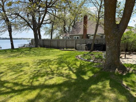 1245 W Lake Drive Detroit Lakes MN 56501