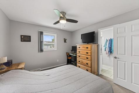 6407 Major Avenue N Brooklyn Center MN 55429