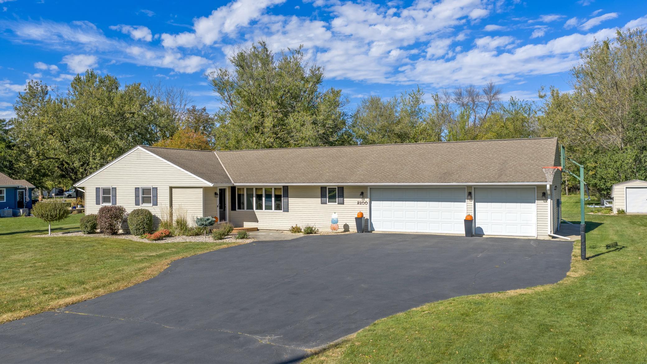 2100 16th Avenue SW Austin MN 55912