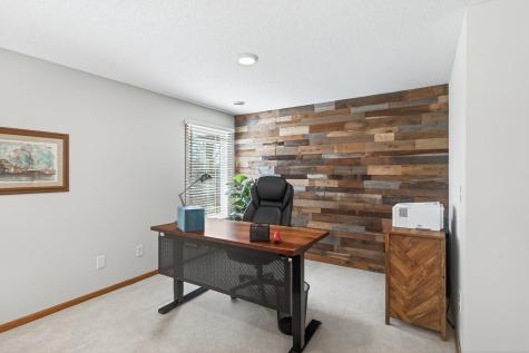 662 Sutherland Drive Woodbury MN 55129