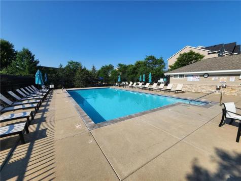 662 Sutherland Drive Woodbury MN 55129