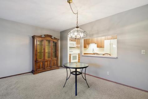 10451 Greenbrier Road Minnetonka MN 55305