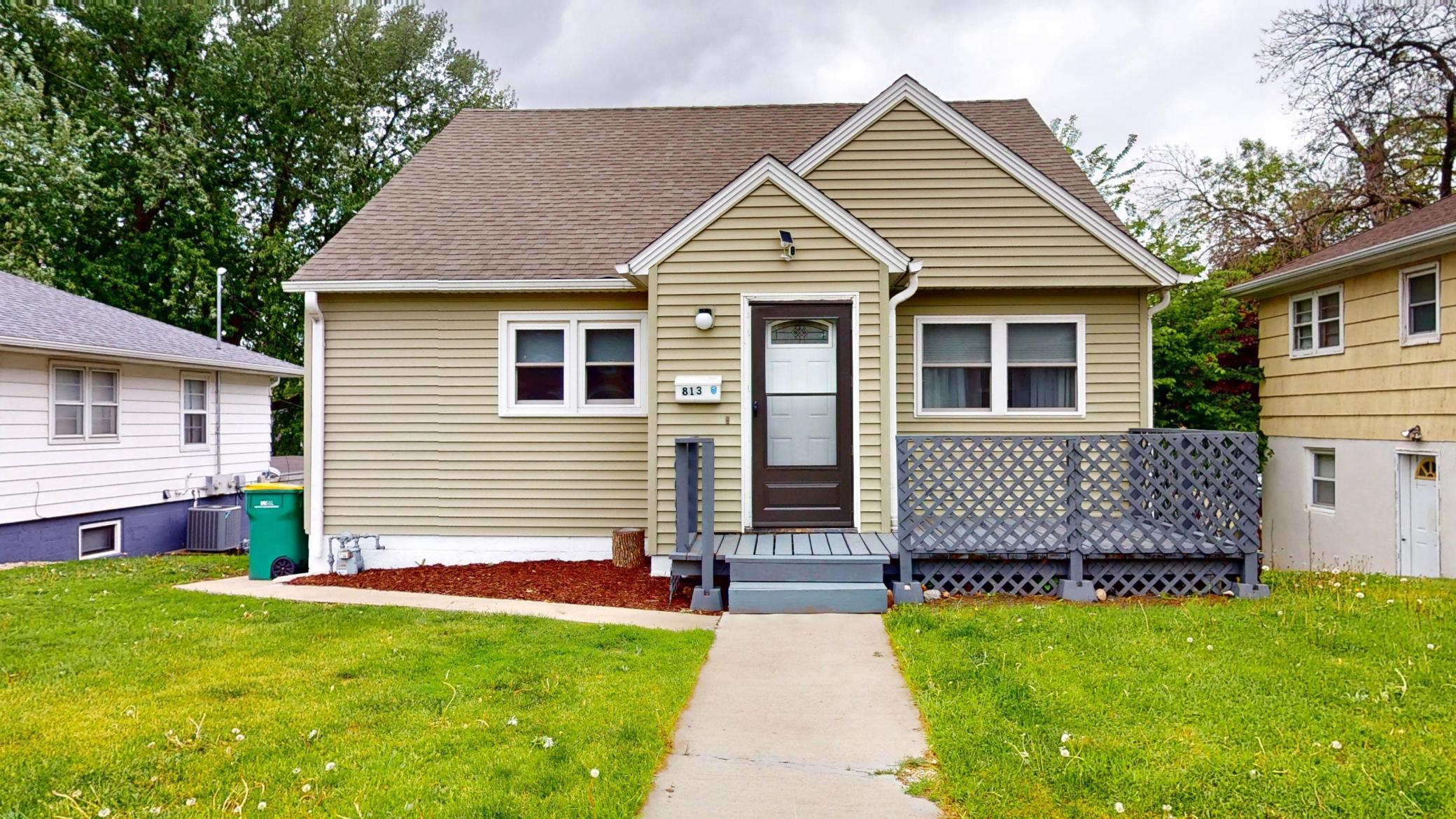 813 Pillsbury Avenue Albert Lea MN 56007