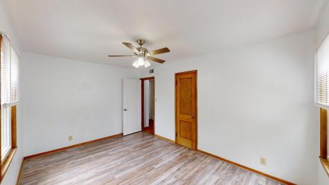 813 Pillsbury Avenue Albert Lea MN 56007