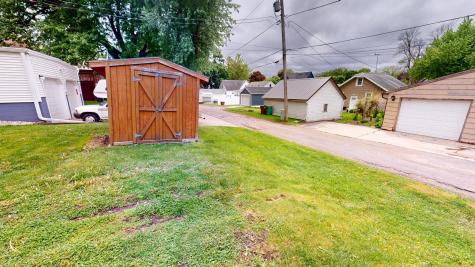 813 Pillsbury Avenue Albert Lea MN 56007