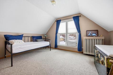 1641 8th Avenue S Fargo ND 58103