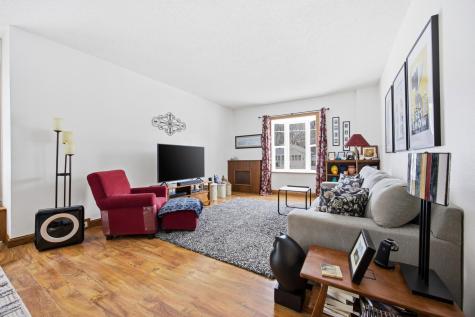 1641 8th Avenue S Fargo ND 58103
