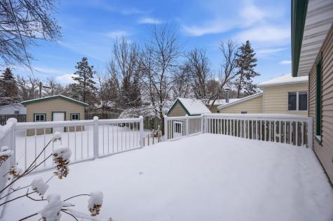 1641 8th Avenue S Fargo ND 58103