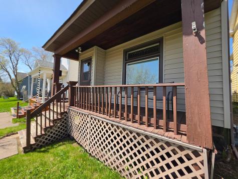 713 E 7th Street Duluth MN 55805