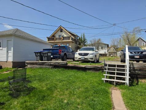 713 E 7th Street Duluth MN 55805