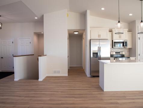 814 2 Avenue S Horace ND 58047