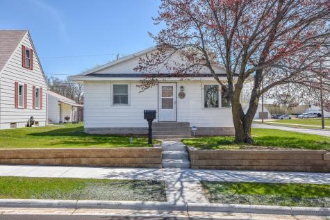 702 28th Avenue N Saint Cloud MN 56303