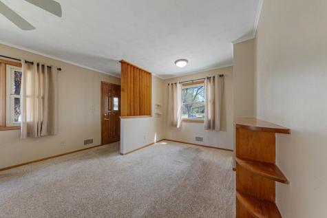 914 S Elm Avenue Owatonna MN 55060