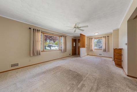 914 S Elm Avenue Owatonna MN 55060