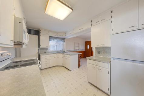 914 S Elm Avenue Owatonna MN 55060