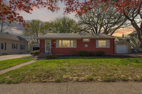 914 S Elm Avenue Owatonna MN 55060