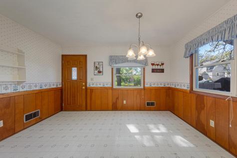 914 S Elm Avenue Owatonna MN 55060