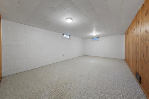 914 S Elm Avenue Owatonna MN 55060
