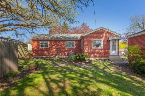 914 S Elm Avenue Owatonna MN 55060